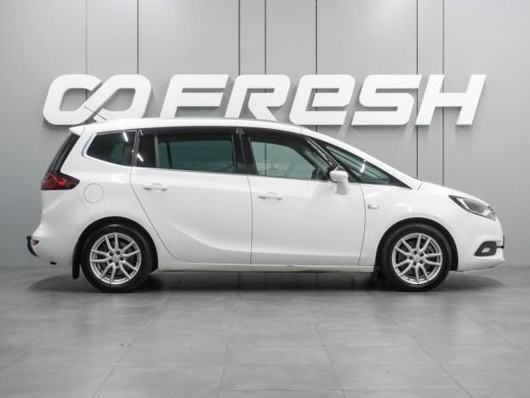 Opel Zafira C Рестайлинг с пробегом 2017 года, цена 1 499 000 рублей, 183790 км, минивэн, Автокод Объявления