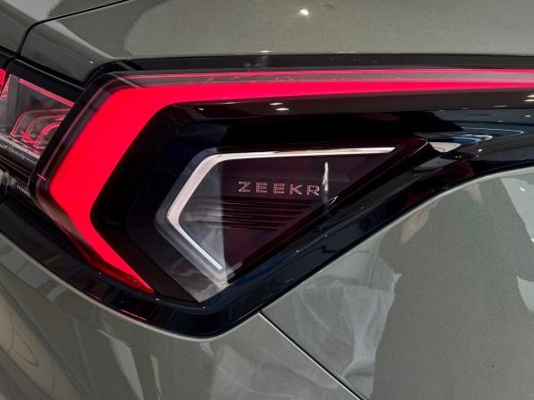 Zeekr 001 I Рестайлинг 1 с пробегом 2024 года, цена 5 349 000 рублей, 48838 км, хэтчбек, Автокод Объявления