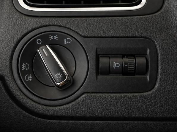 Volkswagen Polo V с пробегом 2012 года, цена 797 000 рублей, 183292 км, седан, Автокод Объявления