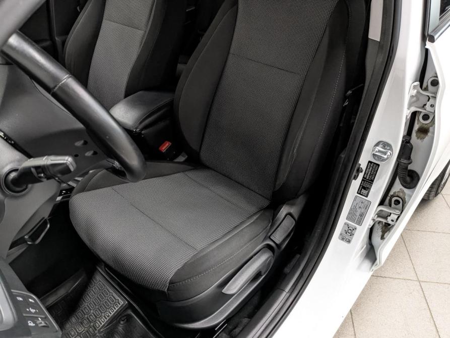 Hyundai Solaris II Москва  - изображение 19