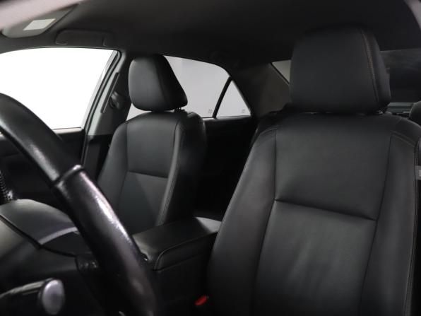 Toyota Camry VII (XV50) Рестайлинг с пробегом 2015 года, цена 2 349 900 рублей, 90876 км, седан, Автокод Объявления