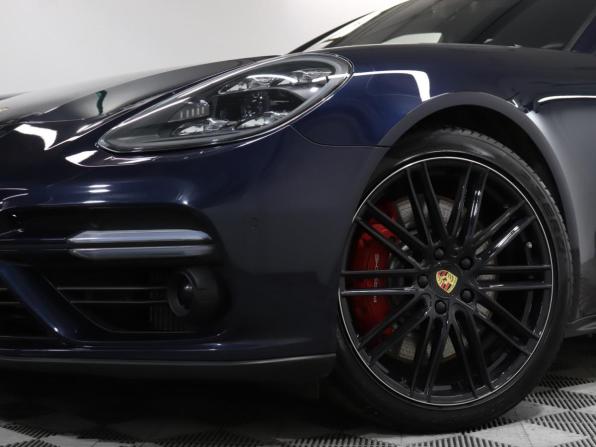 Porsche Panamera II с пробегом 2017 года, цена 8 300 000 рублей, 86819 км, лифтбек, Автокод Объявления