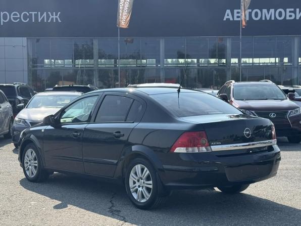 Opel Astra H Рестайлинг с пробегом 2009 года, цена 595 000 рублей, 151287 км, седан, Автокод Объявления