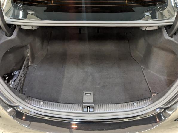 Mercedes-Benz C-Класс IV (W205) Рестайлинг с пробегом 2019 года, цена 2 600 000 рублей, 127233 км, седан, Автокод Объявления