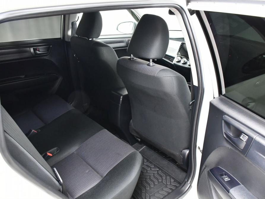 Toyota Corolla XI (E160 E170) Рестайлинг 2 Новосибирск  - изображение 18