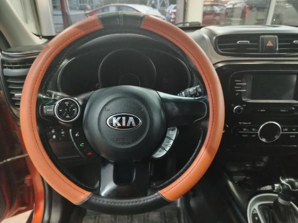 Kia Soul II Рестайлинг с пробегом 2017 года, цена 1 299 000 рублей, 174000 км, хэтчбек, Автокод Объявления