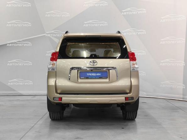 Toyota Land Cruiser Prado 150 Series Рестайлинг 1 с пробегом 2013 года, цена 3 015 000 рублей, 285000 км, внедорожник, Автокод Объявления