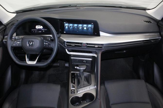 Changan CS35 Plus I Рестайлинг с пробегом 2024 года, цена 1 809 000 рублей, 7500 км, внедорожник, Автокод Объявления