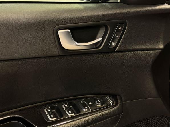 Kia Optima IV Рестайлинг с пробегом 2019 года, цена 1 837 000 рублей, 166987 км, седан, Автокод Объявления