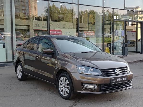 Volkswagen Polo V Рестайлинг с пробегом 2017 года, цена 930 000 рублей, 97452 км, седан, Автокод Объявления