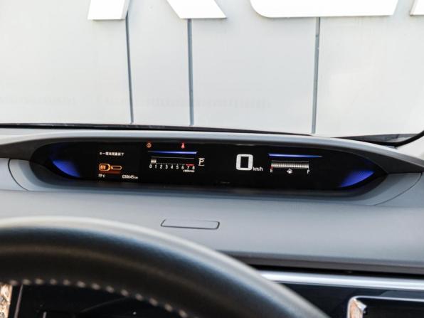 Honda Stepwgn V Рестайлинг с пробегом 2021 года, цена 2 650 000 рублей, 30645 км, минивэн, Автокод Объявления