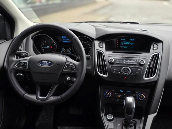 Ford Focus III Рестайлинг с пробегом 2015 года, цена 1 469 000 рублей, 7846 км, хэтчбек, Автокод Объявления