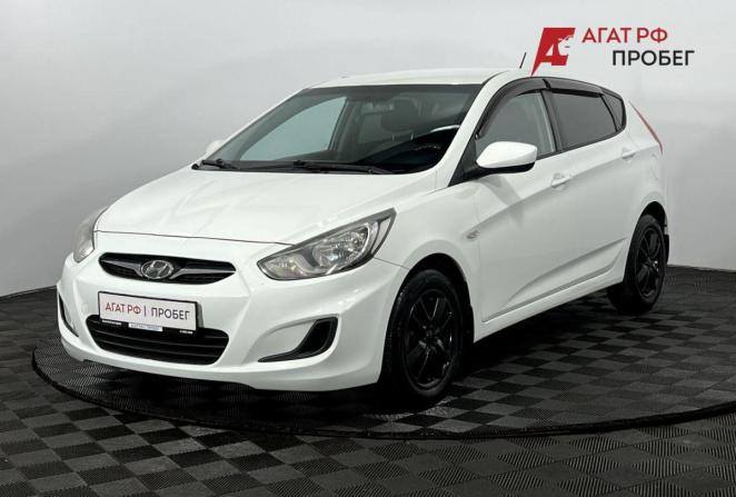 Hyundai Solaris I с пробегом 2013 года, цена 715 000 рублей, 201089 км, хэтчбек, Автокод Объявления