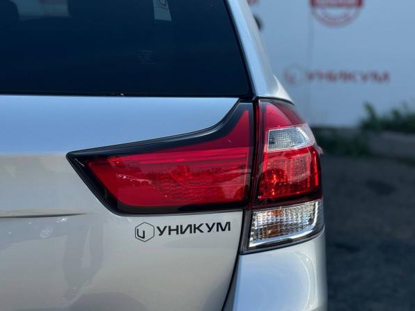 Toyota Corolla XI (E160 E170) Рестайлинг 2 с пробегом 2018 года, цена 1 333 000 рублей, 170889 км, универсал, Автокод Объявления