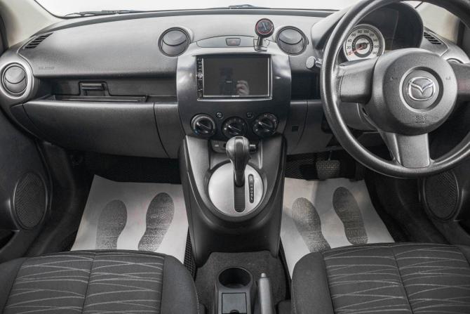 Mazda Demio III (DE) с пробегом 2008 года, цена 639 000 рублей, 159000 км, хэтчбек, Автокод Объявления