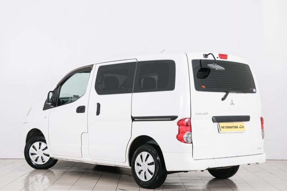 Mitsubishi Delica V Красноярск  - изображение 5