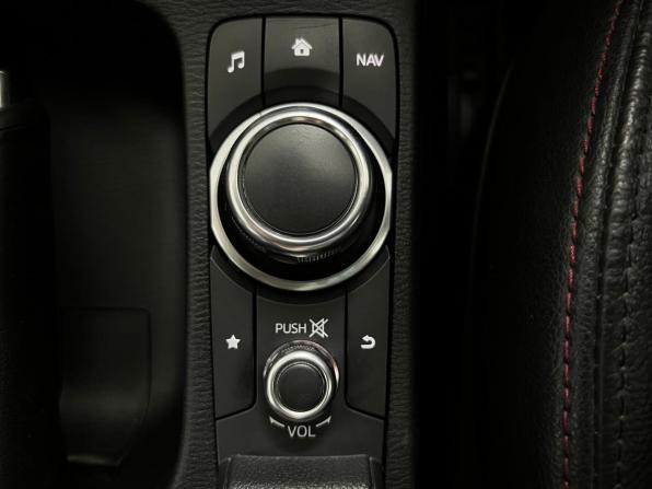 Mazda CX-3 I с пробегом 2016 года, цена 1 340 000 рублей, 121626 км, внедорожник, Автокод Объявления