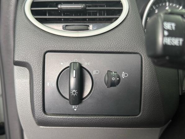 Ford Focus II Рестайлинг с пробегом 2010 года, цена 719 000 рублей, 141506 км, хэтчбек, Автокод Объявления
