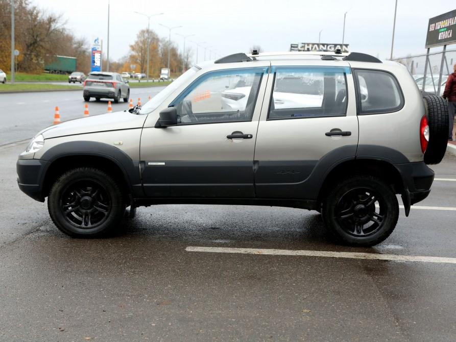 Chevrolet Niva I Рестайлинг Иваново  - изображение 8