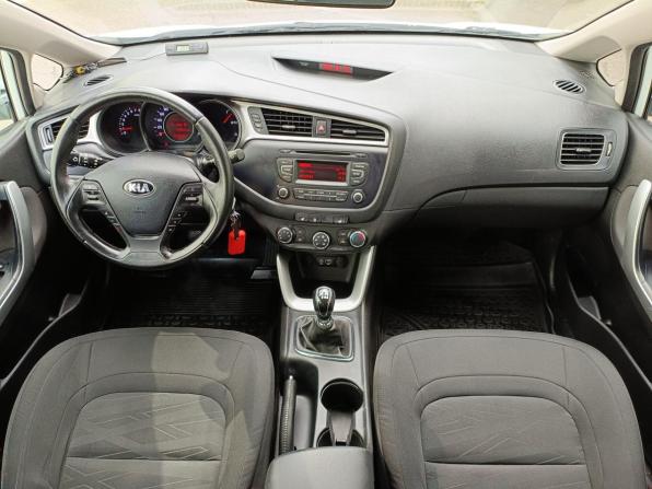 Kia Ceed II Рестайлинг с пробегом 2017 года, цена 1 049 000 рублей, 206911 км, универсал, Автокод Объявления