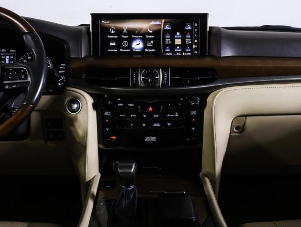 Lexus LX III Рестайлинг 2 с пробегом 2019 года, цена 7 900 000 рублей, 148442 км, внедорожник, Автокод Объявления