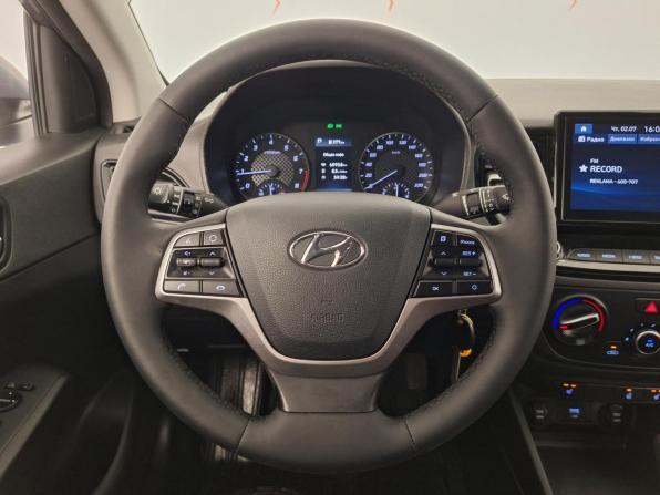Hyundai Solaris II Рестайлинг с пробегом 2020 года, цена 1 530 000 рублей, 81200 км, седан, Автокод Объявления