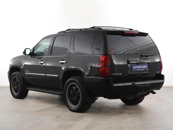 Chevrolet Tahoe III с пробегом 2011 года, цена 1 796 444 рубля, 348013 км, внедорожник, Автокод Объявления