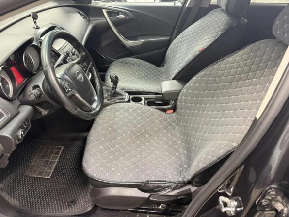 Opel Astra J с пробегом 2010 года, цена 395 380 рублей, 378181 км, хэтчбек, Автокод Объявления