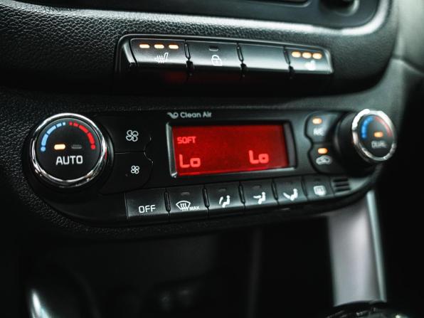 Kia Ceed II Рестайлинг с пробегом 2016 года, цена 1 279 000 рублей, 110089 км, хэтчбек, Автокод Объявления