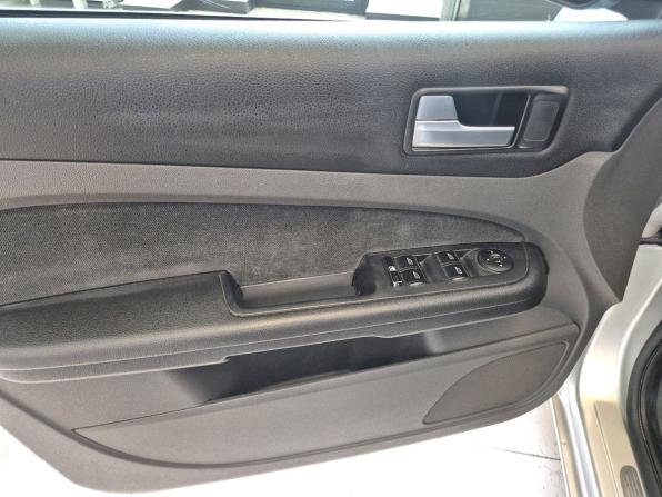 Ford Focus II с пробегом 2006 года, цена 319 000 рублей, 285503 км, седан, Автокод Объявления