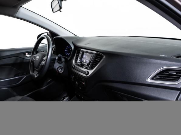 Hyundai Solaris II с пробегом 2018 года, цена 1 457 000 рублей, 36285 км, седан, Автокод Объявления