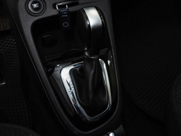 Renault Kaptur I с пробегом 2017 года, цена 1 330 000 рублей, 99800 км, внедорожник, Автокод Объявления