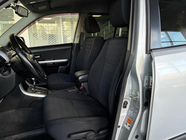 Suzuki Grand Vitara II Рестайлинг 2 с пробегом 2013 года, цена 1 550 000 рублей, 102000 км, внедорожник, Автокод Объявления