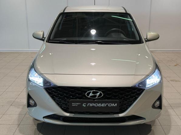 Hyundai Solaris II Рестайлинг с пробегом 2020 года, цена 1 530 000 рублей, 83850 км, седан, Автокод Объявления