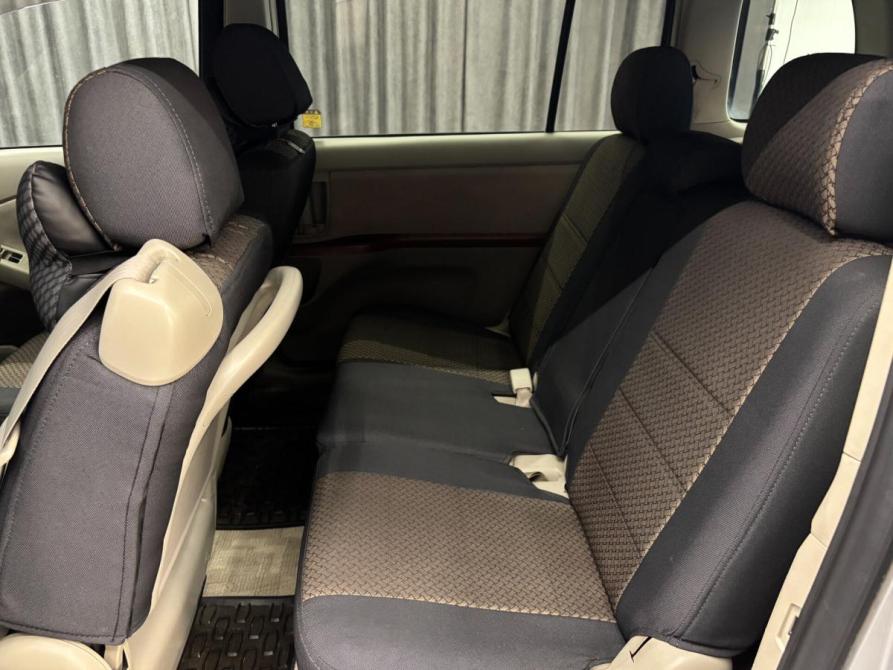 Toyota ISis I Рестайлинг Красноярск  - изображение 17