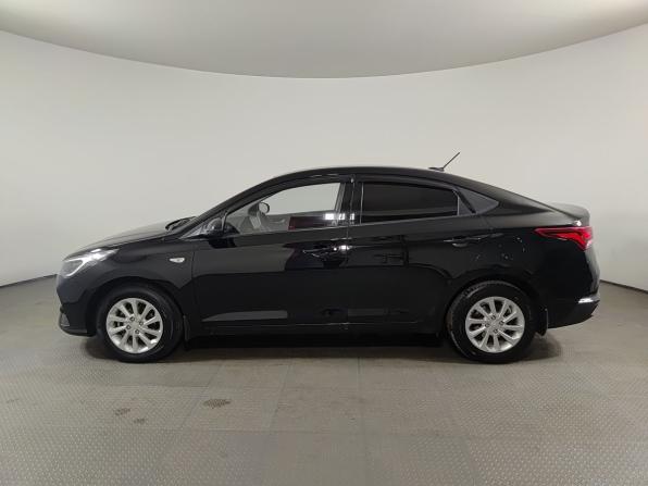 Hyundai Solaris II с пробегом 2020 года, цена 1 395 000 рублей, 141143 км, седан, Автокод Объявления