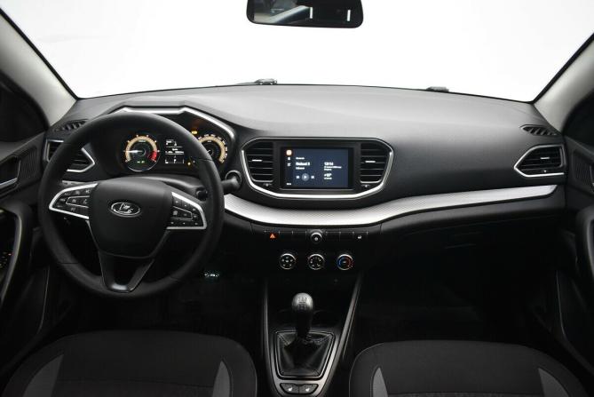 Lada (ВАЗ) Vesta I Рестайлинг (NG) с пробегом 2023 года, цена 1 000 000 рублей, 93632 км, седан, Автокод Объявления