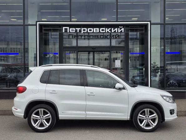 Volkswagen Tiguan I Рестайлинг с пробегом 2015 года, цена 1 715 000 рублей, 150628 км, внедорожник, Автокод Объявления