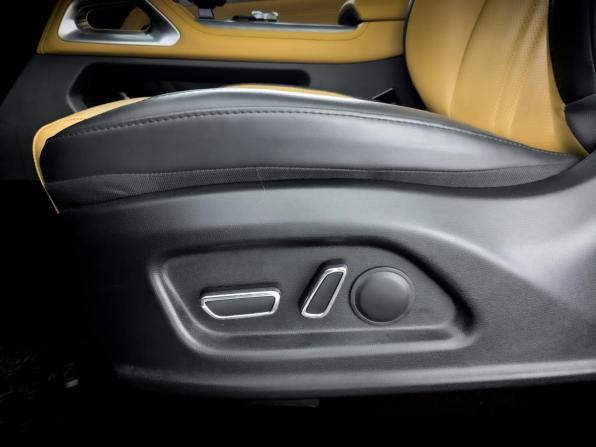 Changan Hunter Plus с пробегом 2024 года, цена 2 890 000 рублей, 35000 км, offers.body_type.unknown, Автокод Объявления