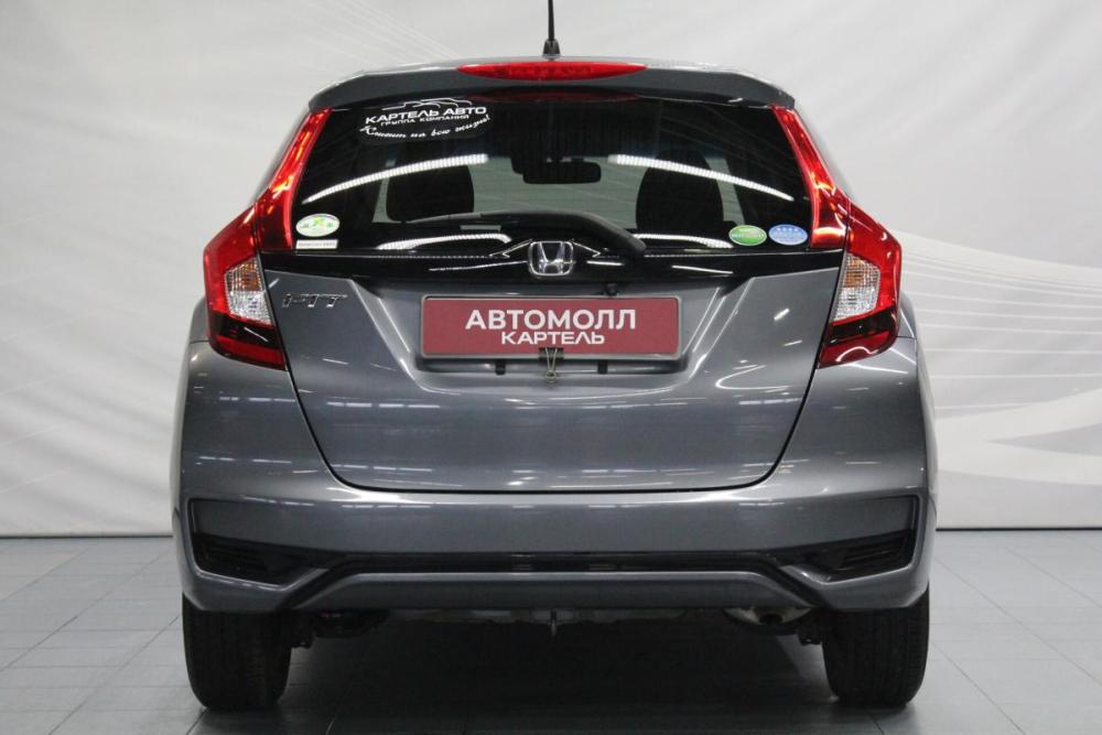 Honda Fit III Рестайлинг Кемерово  - изображение 9