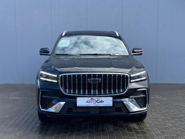 Geely Monjaro I Рестайлинг 2 с пробегом 2025 года, цена 3 955 000 рублей, 1361 км, внедорожник, Автокод Объявления