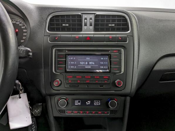 Volkswagen Polo V с пробегом 2014 года, цена 950 000 рублей, 93000 км, седан, Автокод Объявления