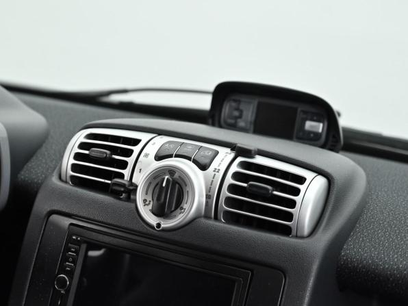 Smart Fortwo II с пробегом 2009 года, цена 599 000 рублей, 194000 км, хэтчбек, Автокод Объявления