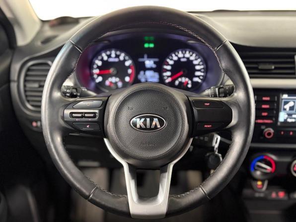 Kia Rio IV с пробегом 2018 года, цена 1 199 000 рублей, 158330 км, хэтчбек, Автокод Объявления