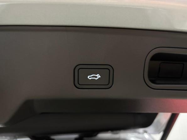 Geely Atlas II с пробегом 2024 года, цена 2 897 000 рублей, 3548 км, внедорожник, Автокод Объявления