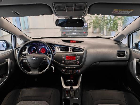 Kia Ceed II с пробегом 2014 года, цена 899 000 рублей, 257612 км, хэтчбек, Автокод Объявления