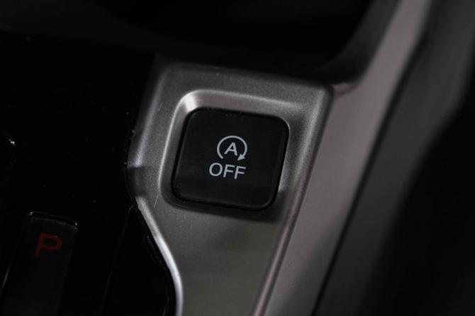 Honda Fit III Рестайлинг с пробегом 2019 года, цена 1 289 000 рублей, 63000 км, хэтчбек, Автокод Объявления