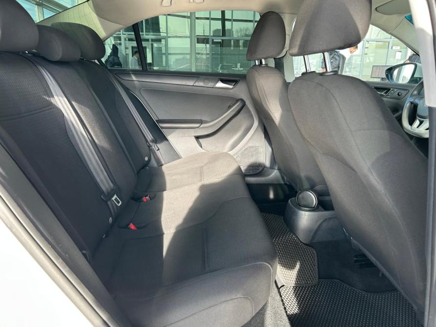 Volkswagen Jetta VI Рестайлинг Екатеринбург  - изображение 24