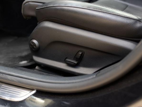 Mercedes-Benz E-Класс V (W213 S213 C238) с пробегом 2018 года, цена 3 374 000 рублей, 106917 км, седан, Автокод Объявления