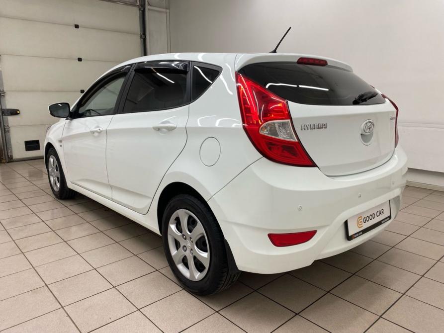 Hyundai Solaris I Энгельс  - изображение 4